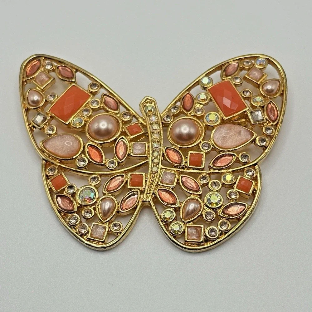 Vintage Butterfly Brooch Pin Faux Pearl Cabochons Peach Sparkly LAILA ROWE